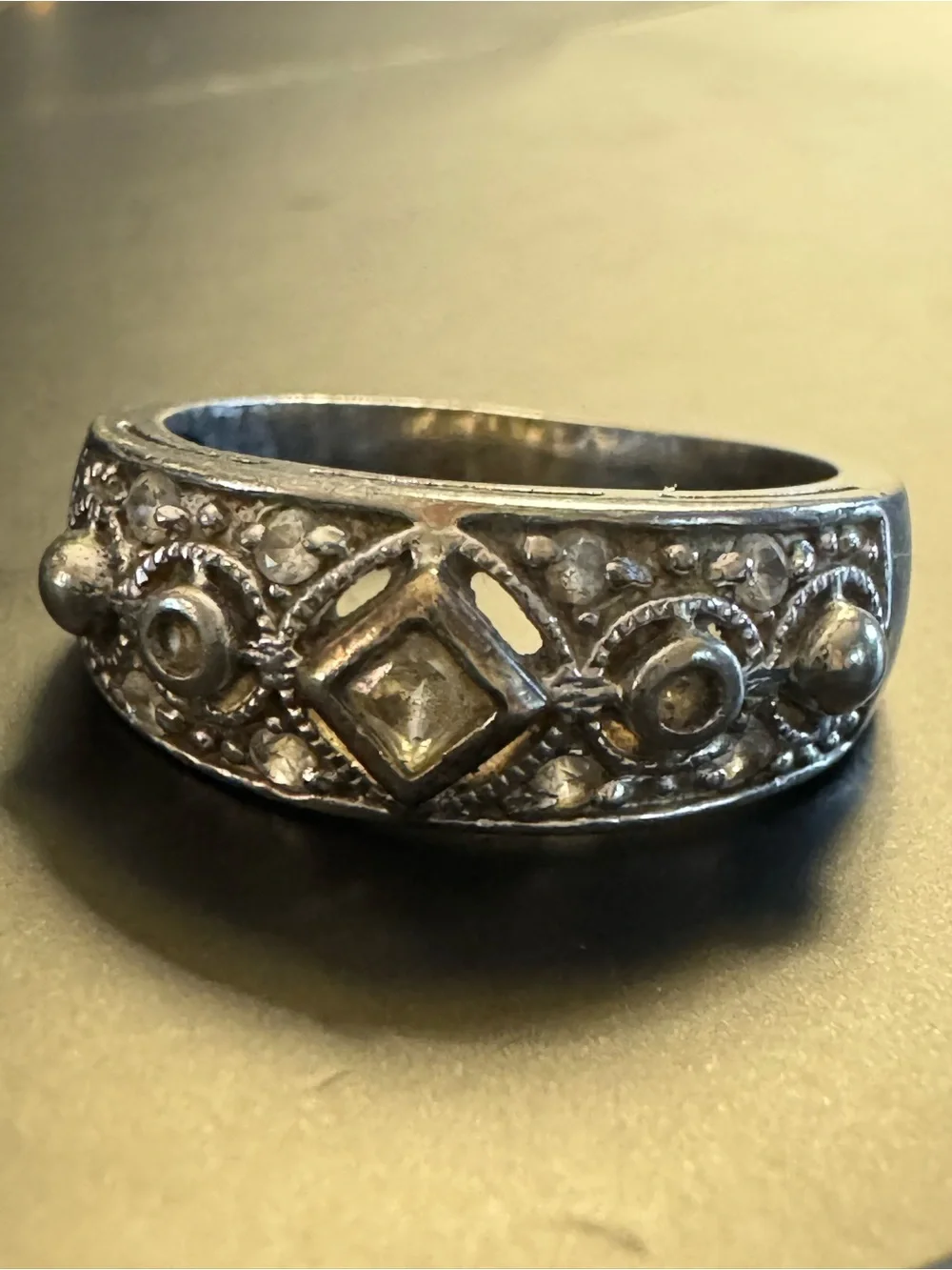 925 Sterling Silver elegant silver